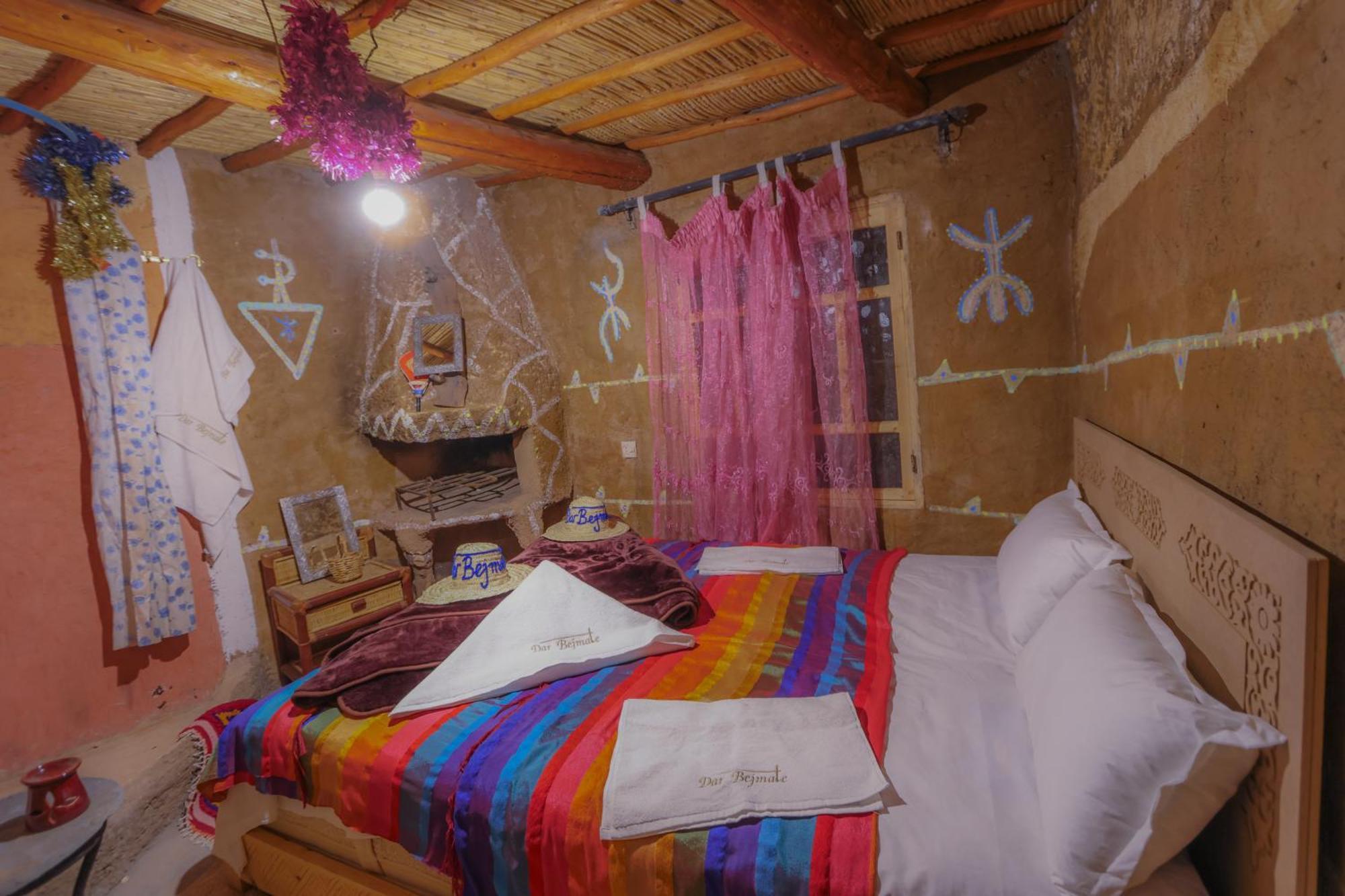 Dar Bejmate - Chez Hassan Apartment Tacheddirt ภายนอก รูปภาพ